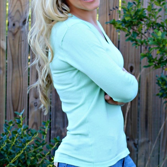 NWT 525 America Cameron Sweater, Mint - Picture 3 of 4